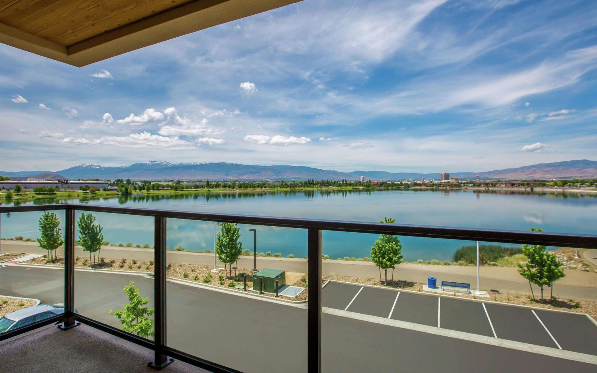 Hampton Inn & Suites Reno/Sparks Exteriör bild