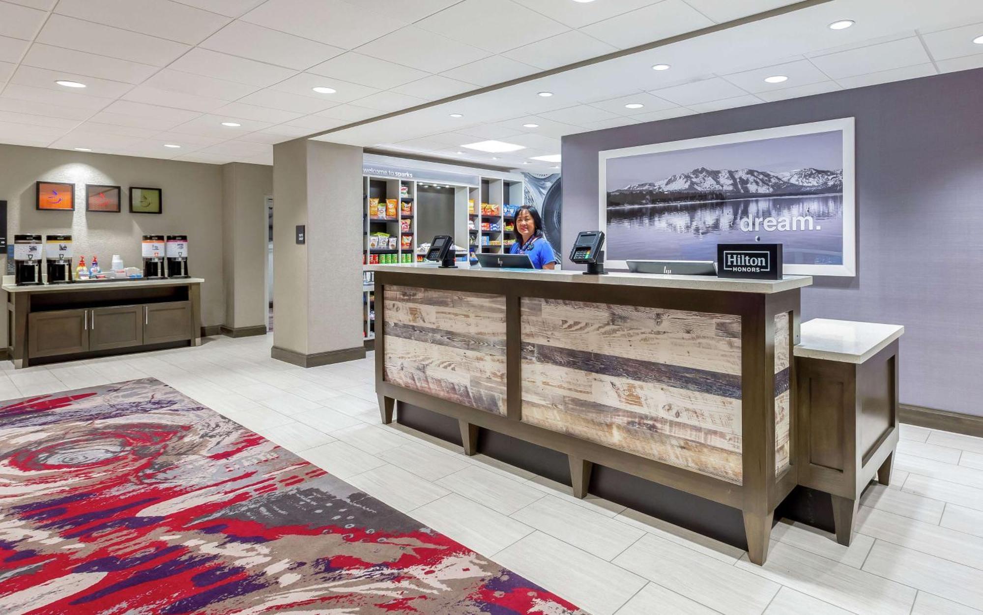 Hampton Inn & Suites Reno/Sparks Exteriör bild